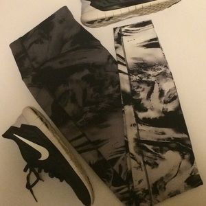 Grey/white marble nike leggings!!!